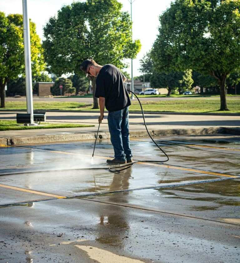 Residential vs. Commercial Power Washing: What’s the Difference?